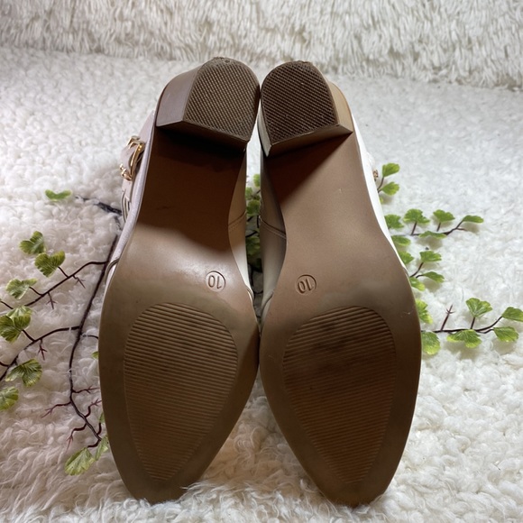 🌾Woman’s Heeled ankle boots 🌾 - Picture 5 of 7